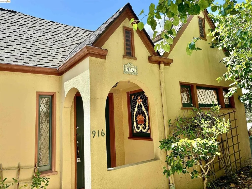Unit for sale at 916 Cragmont Ave, Berkeley, CA 94708