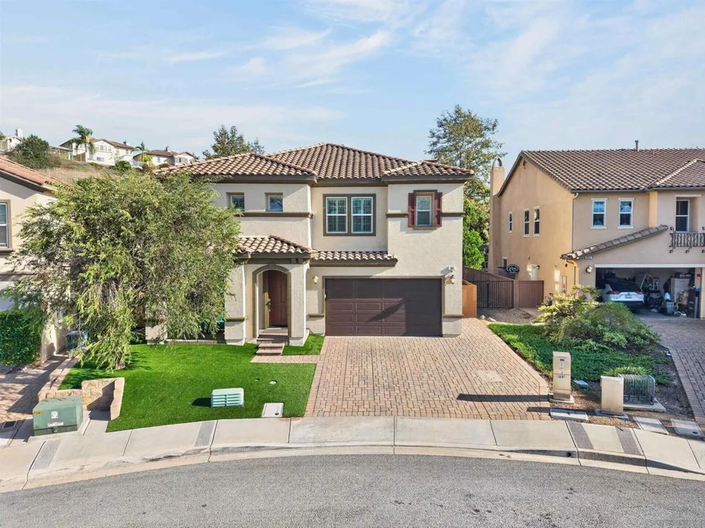 Unit for sale at 905 Hydra, San Marcos, CA 92069
