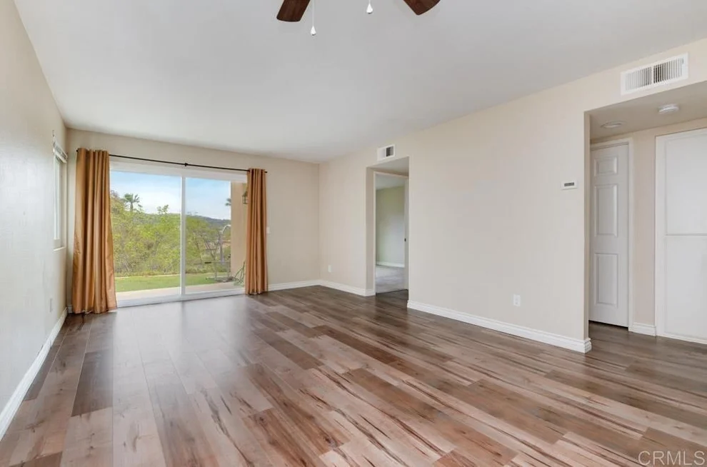 Unit for sale at 32024 Del Cielo Oeste, Bonsall, CA 92003
