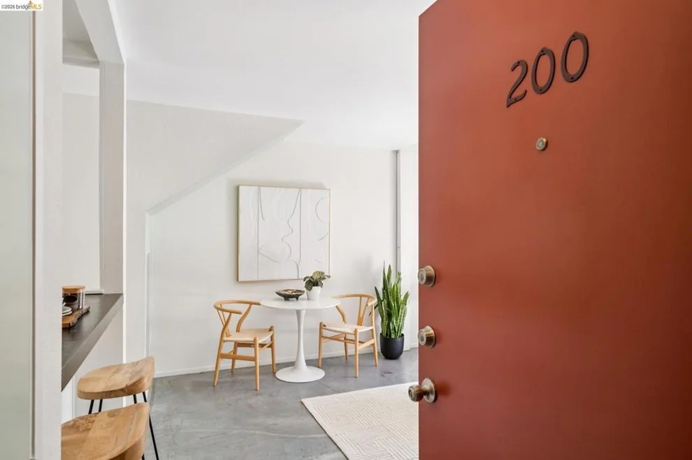 Unit for sale at 3751 Harrison St, Oakland, CA 94611