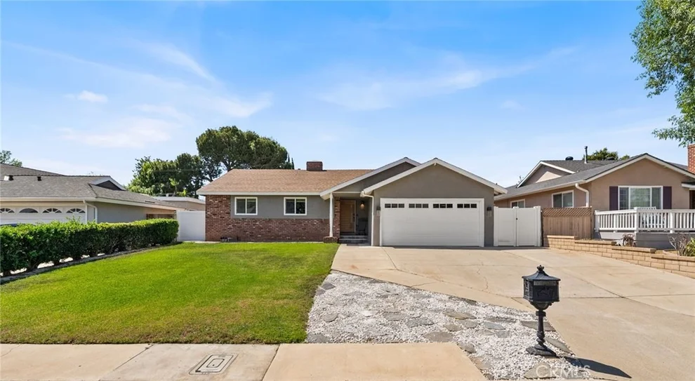 Unit for sale at 13051 Rosalind Drive, North Tustin, CA 92705