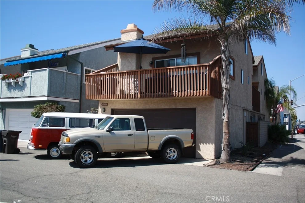 Unit for sale at 17101 4th, Sunset Beach, CA 90742
