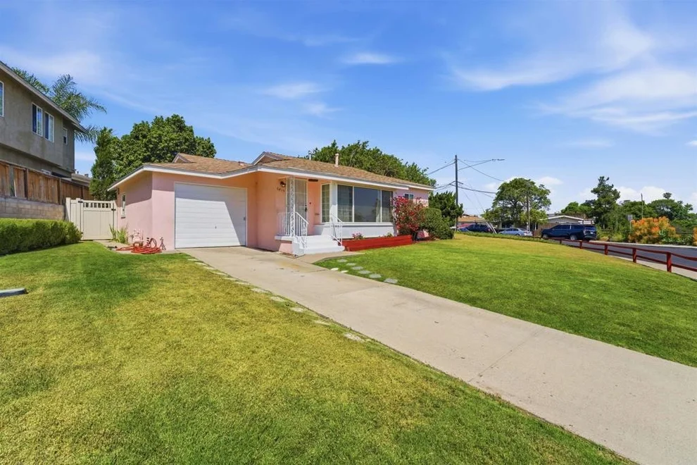 Unit for sale at 6415 Zena Dr, San Diego, CA 92115