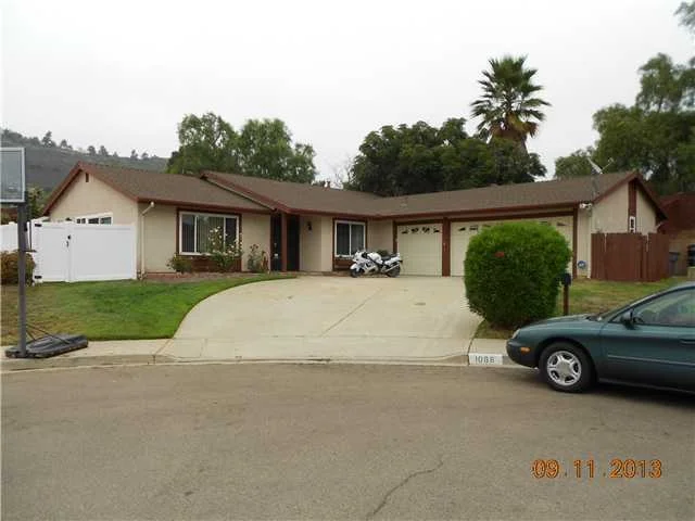 Unit for sale at 1068 Cypress Circle, San Marcos, CA 92069