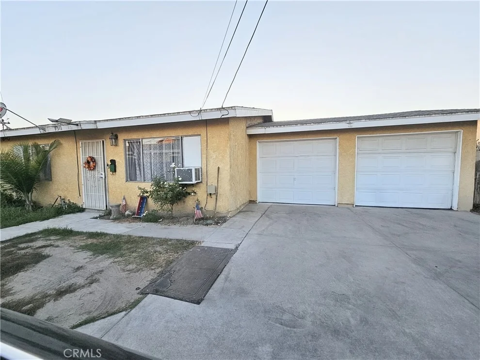 Unit for sale at 7307 Motz, Paramount, CA 90723