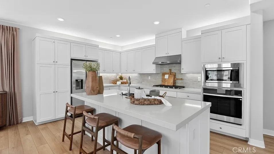 Unit for sale at 28869 Pineridge Lane, Canyon Country, CA 91387