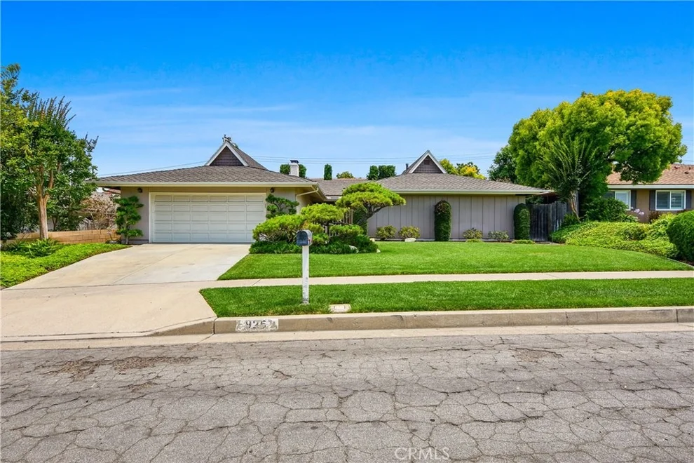 Unit for sale at 925 Sandalwood Avenue, Fullerton, CA 92835