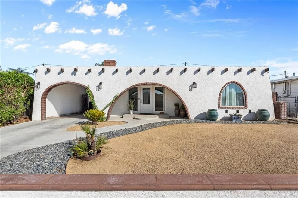 Unit for sale at 571 Gray St, Colton, CA 92324