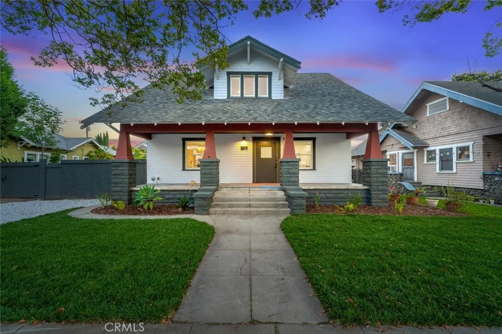 Unit for sale at 350 Chester Place, Pomona, CA 91768