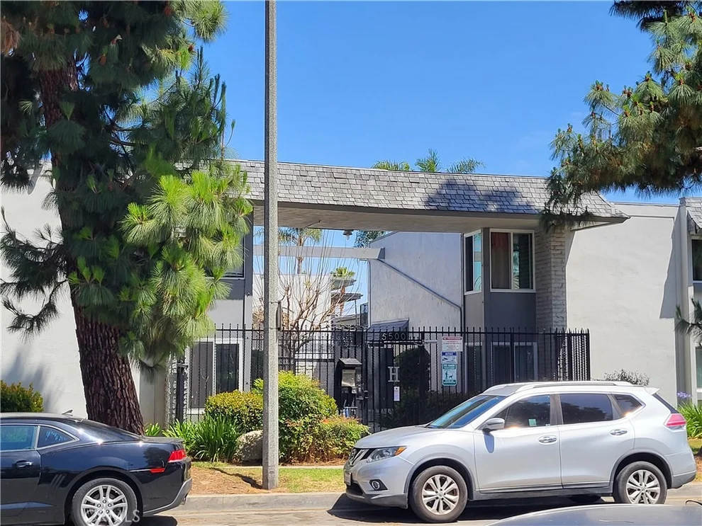 5500 Ackerfield Avenue