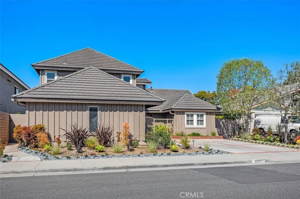 Unit for sale at 3581 Aquarius, Huntington Beach, CA 92649