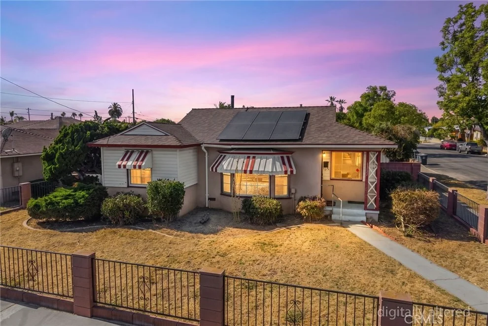 Unit for sale at 1517 W Borchard Avenue, Santa Ana, CA 92704