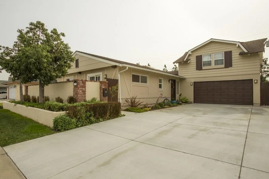 Unit for sale at 577 Sturgeon, Costa Mesa, CA 92626