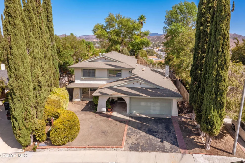 Unit for sale at 29315 Tree Hollow, Agoura Hills, CA 91301