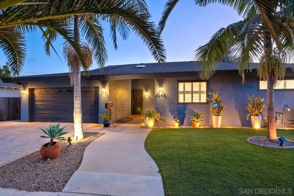 Unit for sale at 4346 Charger Blvd, San Diego, CA 92117