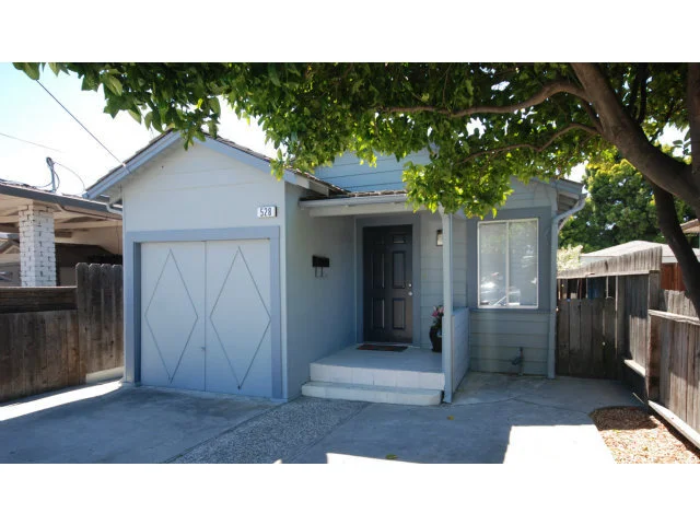 Unit for sale at 528 MACARTHUR Avenue, Redwood City, CA 94063