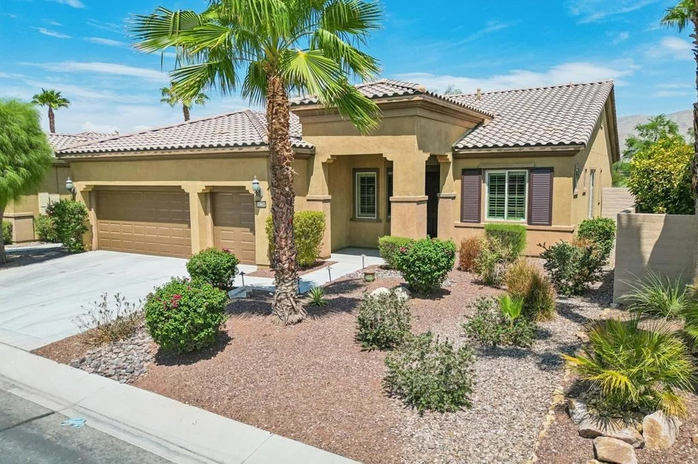 Unit for sale at 81216 Avenida Colonias, Indio, CA 92203