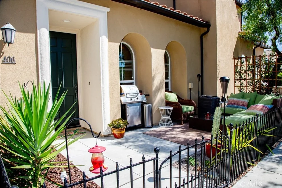 Unit for sale at 406 Calle Campanero, San Clemente, CA 92673
