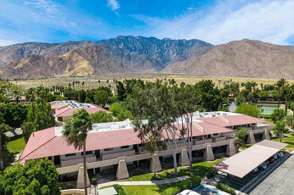 Unit for sale at 675 N Los Felices Circle W, Palm Springs, CA 92262