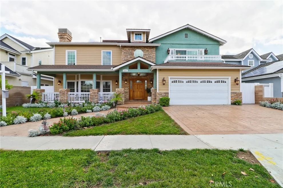 Unit for sale at 3102 Copa De Oro Drive, Rossmoor, CA 90720