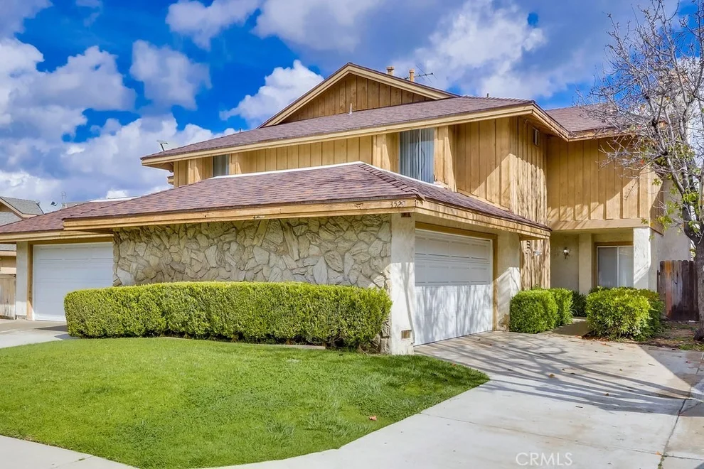 Unit for sale at 3529 W Park Central Ave, Orange, CA 92868