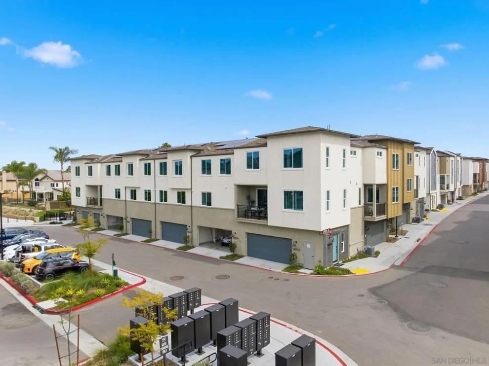 Unit for sale at 14003 Lilah, San Diego, CA 92128