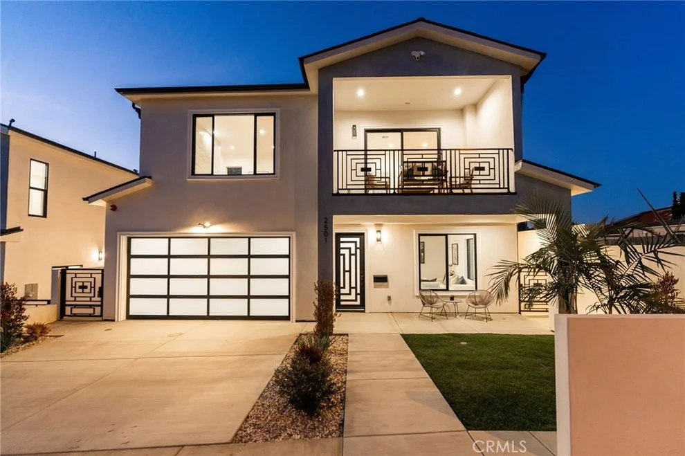 Unit for sale at 2501 Curtis, Redondo Beach, CA 90278