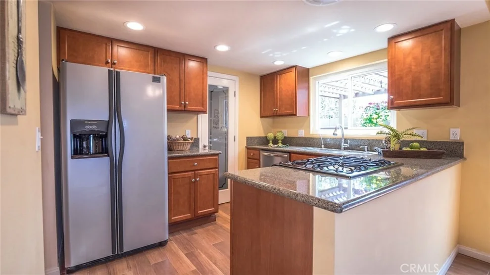 Unit for sale at 12700 Newport Avenue, Tustin, CA 92780