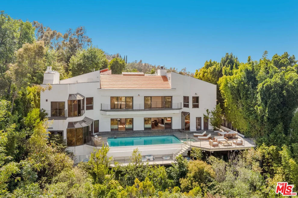 Unit for sale at 11955 Pinnacle Place, Beverly Hills, CA 90210