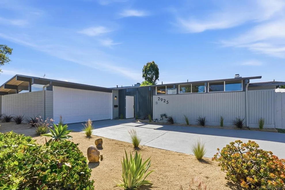 Unit for sale at 2925 Fried Ave, San Diego, CA 92122