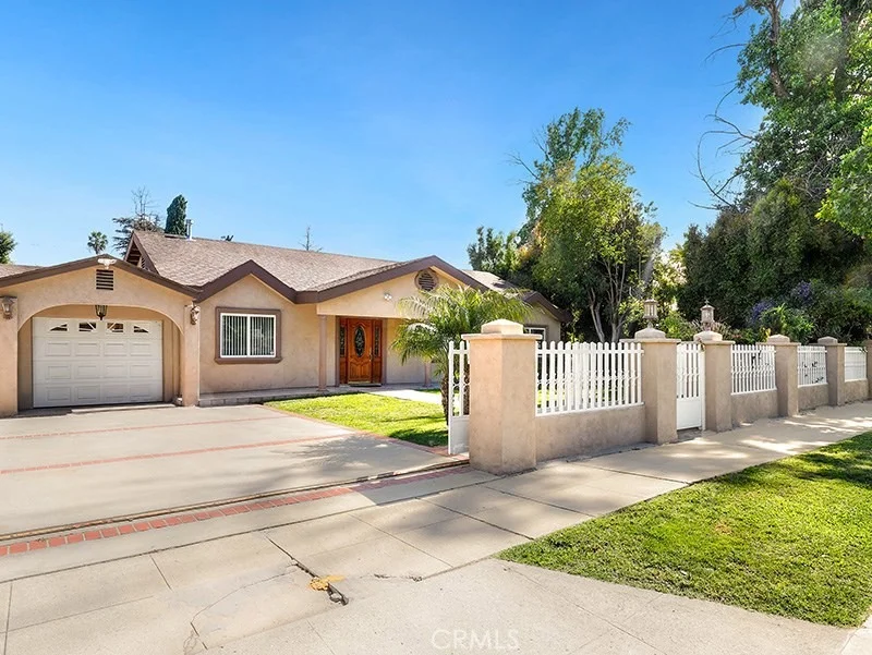 Unit for sale at 14136 Haynes Street, Van Nuys, CA 91401