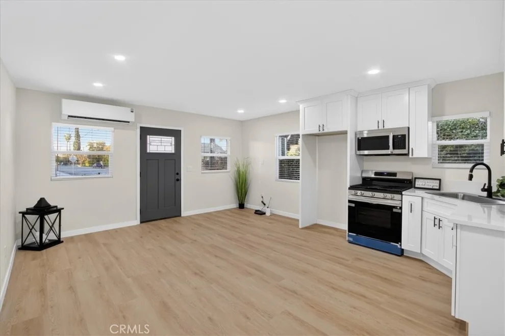 Unit for sale at 1190 W 7th, San Bernardino, CA 92411