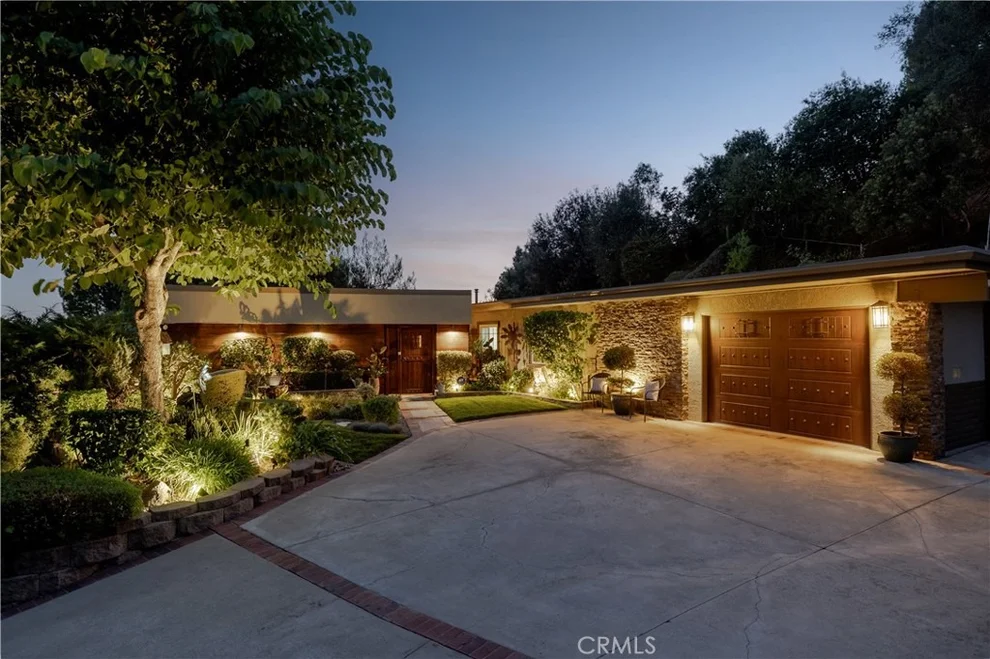 Unit for sale at 1107 Sandhurst Lane, La Verne, CA 91750
