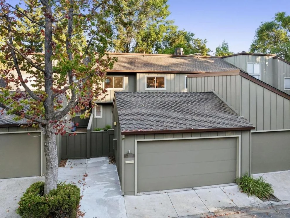 Unit for sale at 104 Cherry Hill Court, Los Gatos, CA 95032