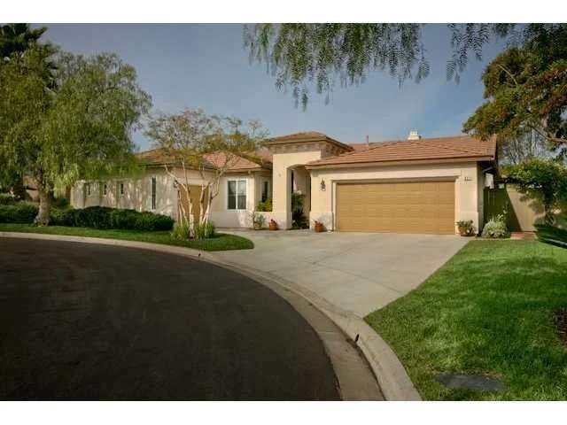Unit for sale at 937 Bellwood Lane, Vista, CA 92081