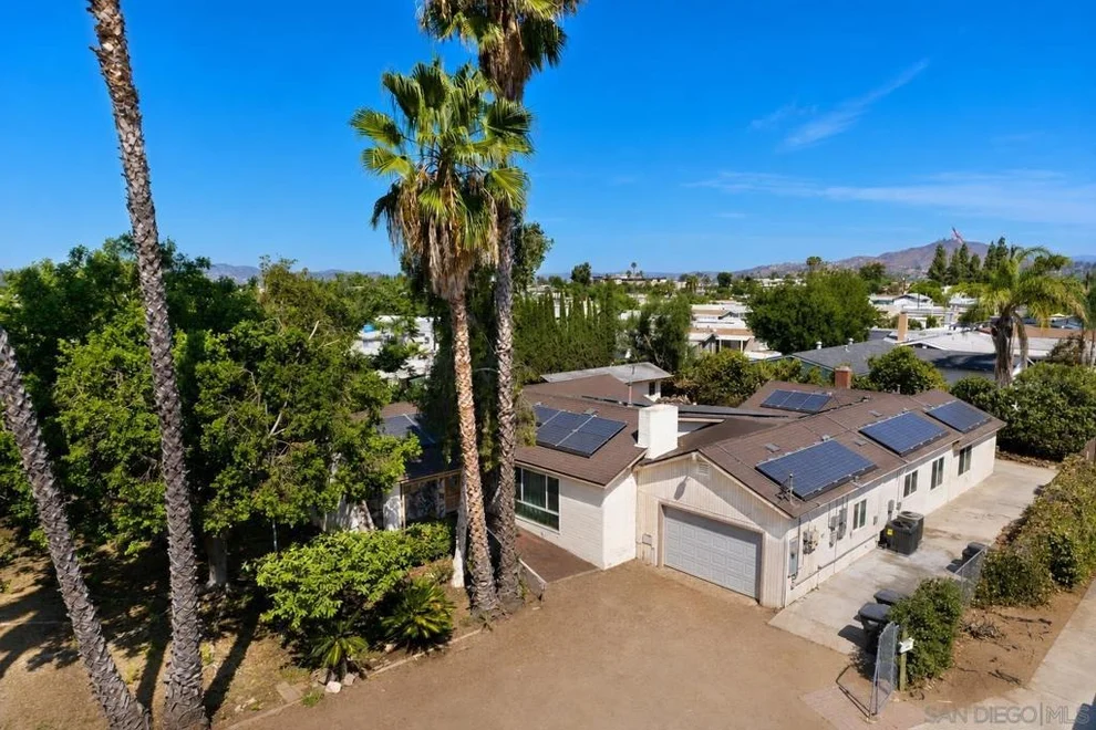 Unit for sale at 1460 E Lexington, El Cajon, CA 92019