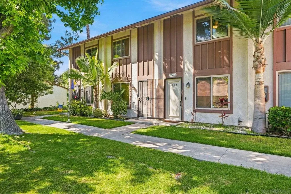 Unit for sale at 6594 Bell Bluff, San Diego, CA 92119