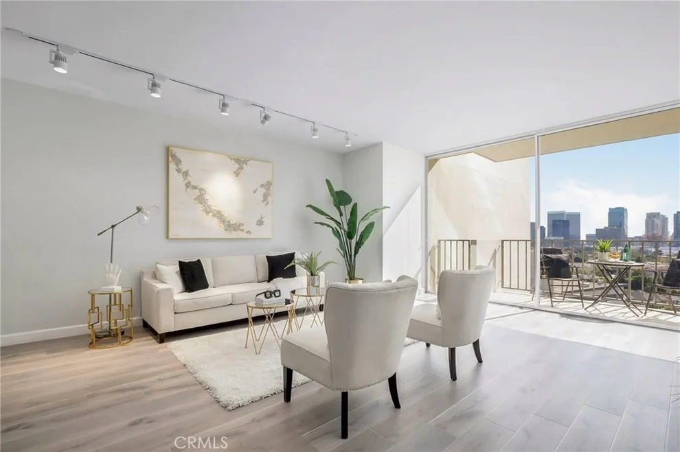 Unit for sale at 10433 Wilshire Boulevard, Los Angeles, CA 90024