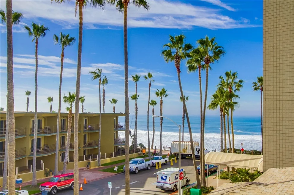Unit for sale at 632 Missouri St, San Diego, CA 92109