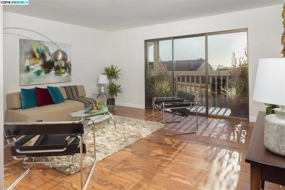 Unit for sale at 34 Wildwood Pl, El Cerrito, CA 94530