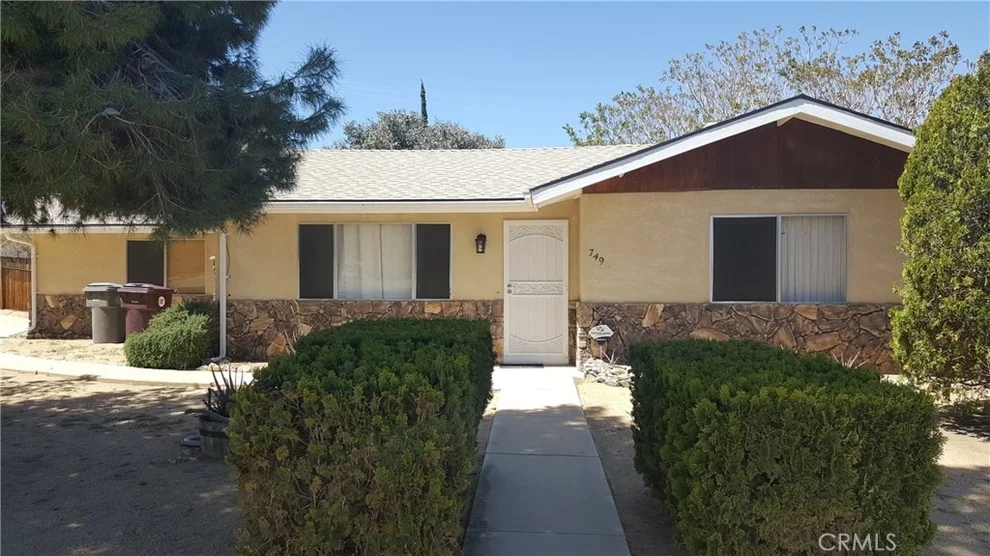 Unit for sale at 7496 Church Street, Yucca Valley, CA 92284