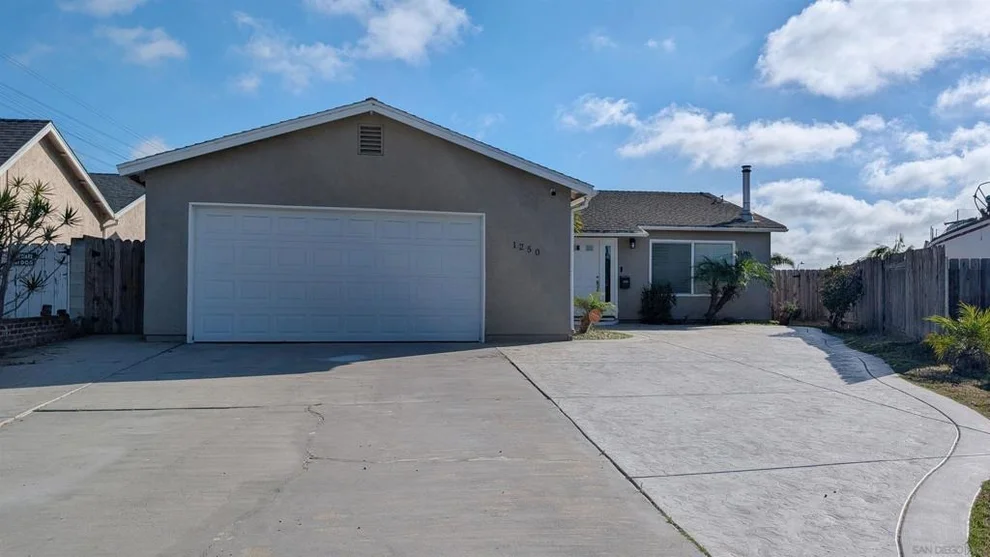 Unit for sale at 1250 Waxwing, Chula Vista, CA 91911