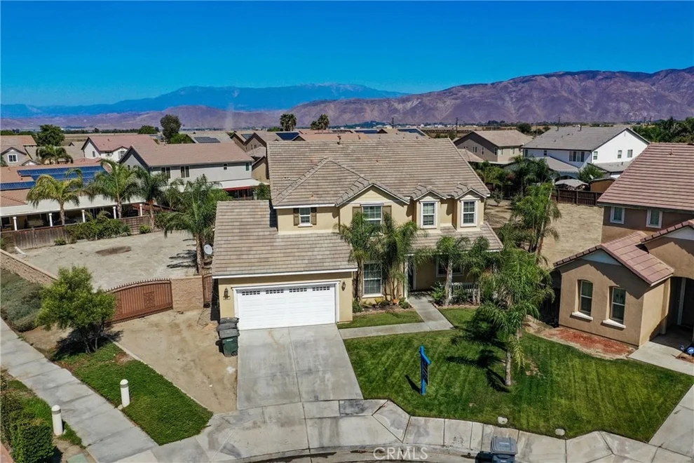 Unit for sale at 235 Peregrine Lane, San Jacinto, CA 92582