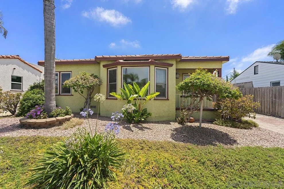Unit for sale at 4457 Felton, San Diego, CA 92116