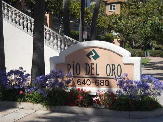 Unit for sale at 640 Camino De La Reina Street, San Diego, CA 92108