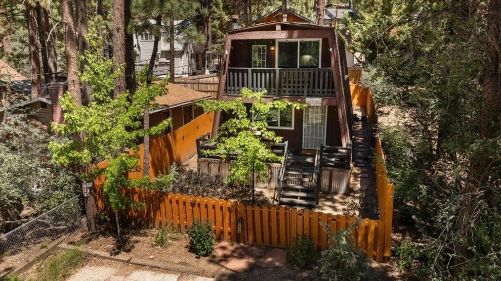 Unit for sale at 42958 Encino Road, Big Bear, CA 92315