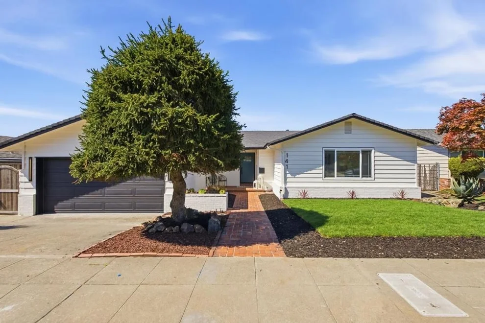 Unit for sale at 141 Rishell Drive, Oakland, CA 94619