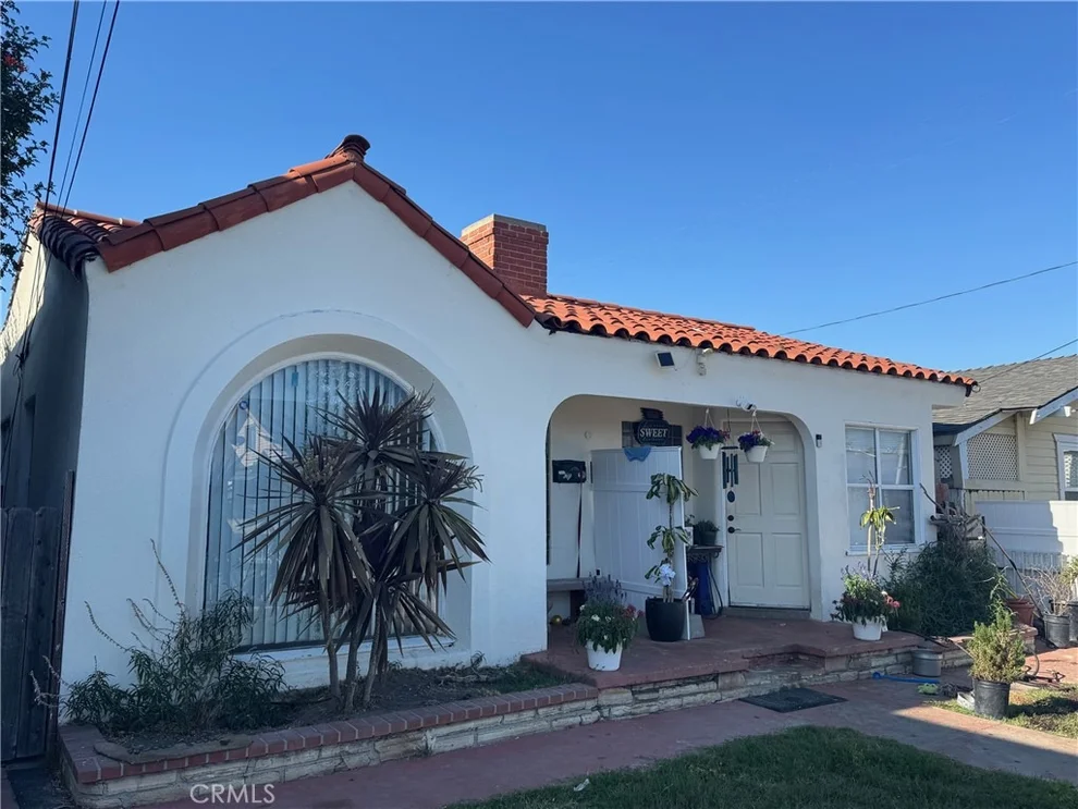 Unit for sale at 528 530 W 19th Street, San Pedro, CA 90731