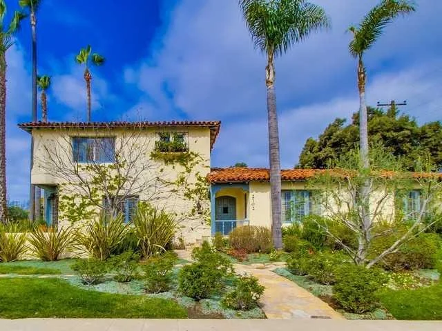 Unit for sale at 2702 Willow Street, San Diego, CA 92106