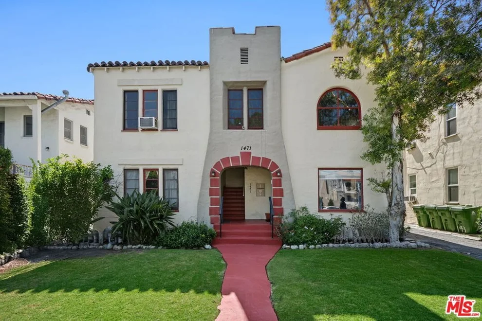 Unit for sale at 1471 S Sherbourne Drive, Los Angeles, CA 90035